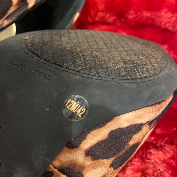 Jessica Simpson Leopard Print Size 12 Shoes - Picture 6 of 8